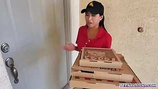 About with Romero and Rion King wants some pizza and Ember Snow delivered it fresh and hot with an extra threesome service.